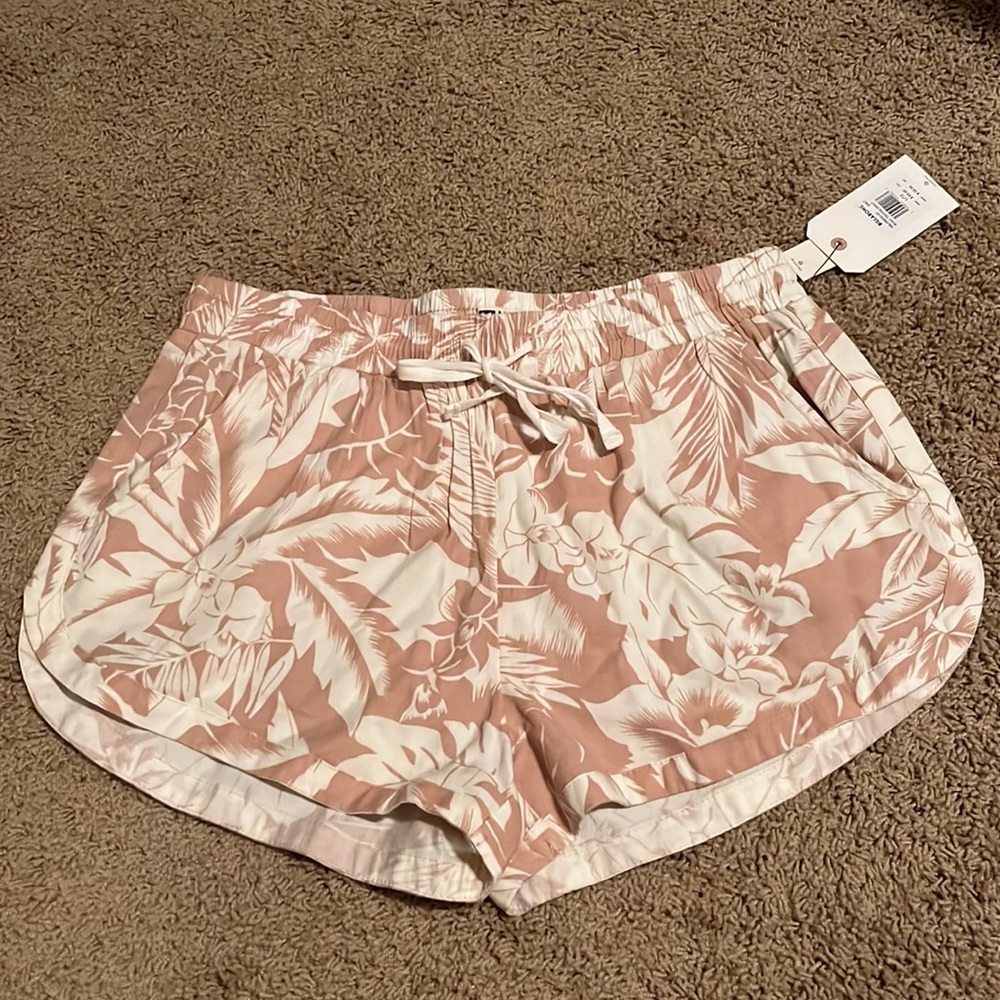 Billabong Shorts
